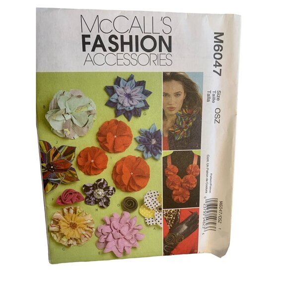 McCall's Fashion Accessories Fabric Flowers Sewing Pattern M6047 - uncut - Picture 1 of 3